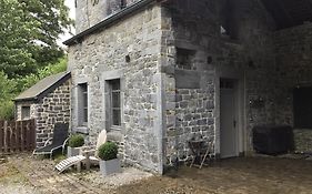 L'Eau Et La Pierre